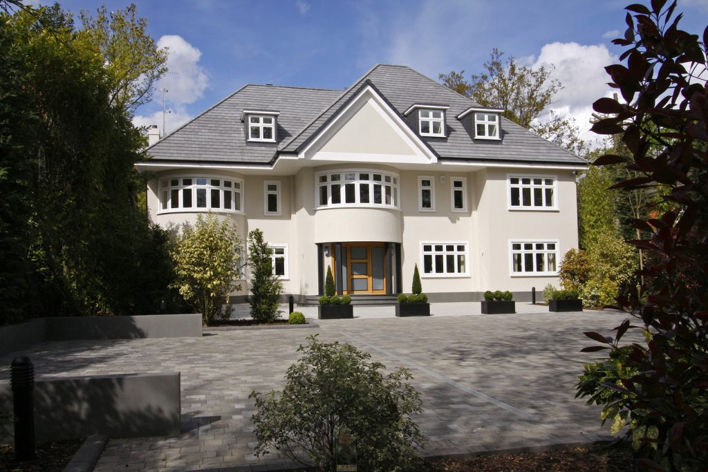 A Real Estate Empire Built on Dark Money – Radio Free Europe/ Radio Liberty