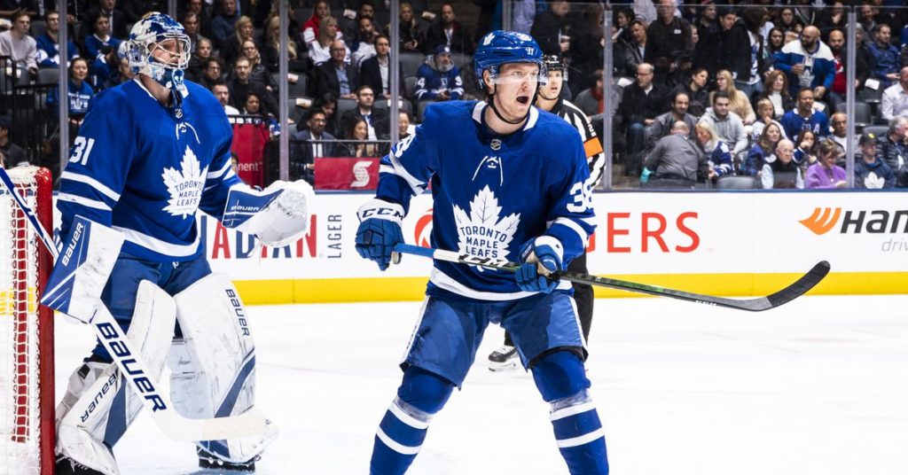 Rasmus Sandin and the Leafs make some noise in a 7-4 win over Devils – Pension Plan Puppets