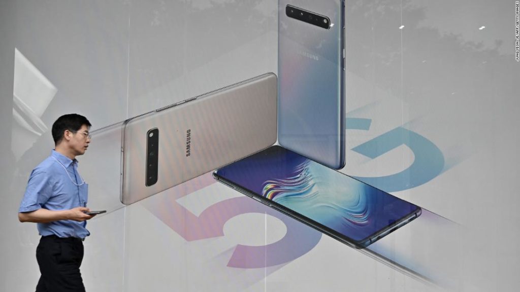 Mysterious '1' notification spooks Samsung Galaxy owners – CNN