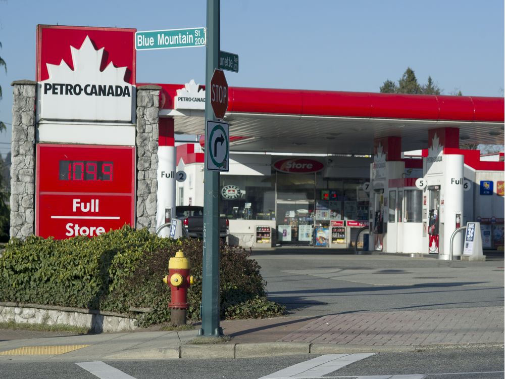 Gas prices plummet below $1 a litre for the first time in ...