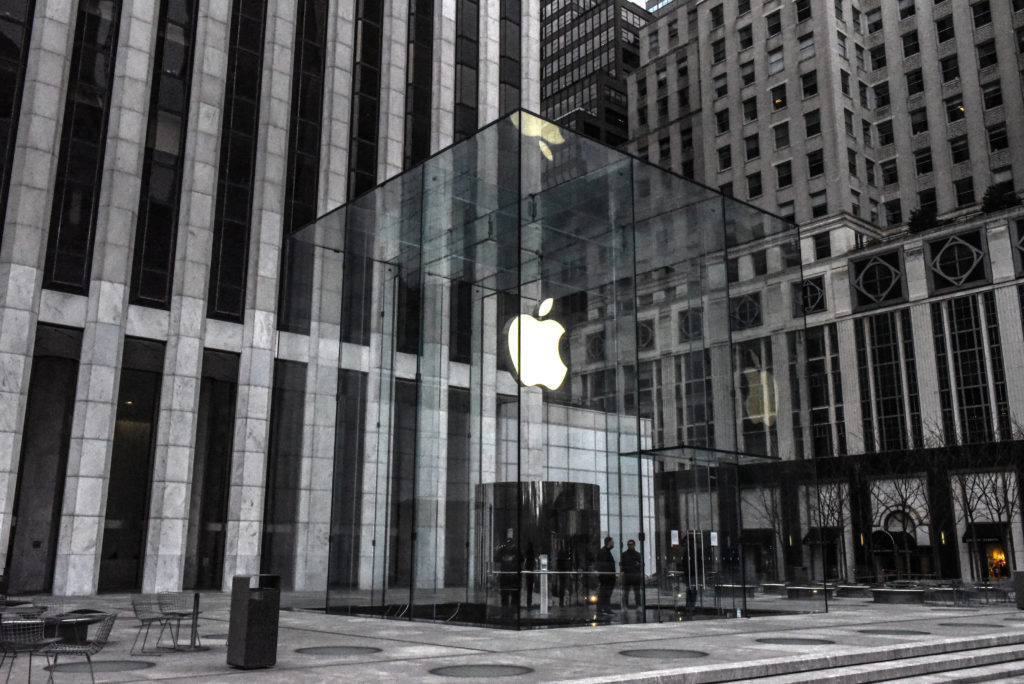 Apple stores in U.S. closed 'until further notice' – CNBC