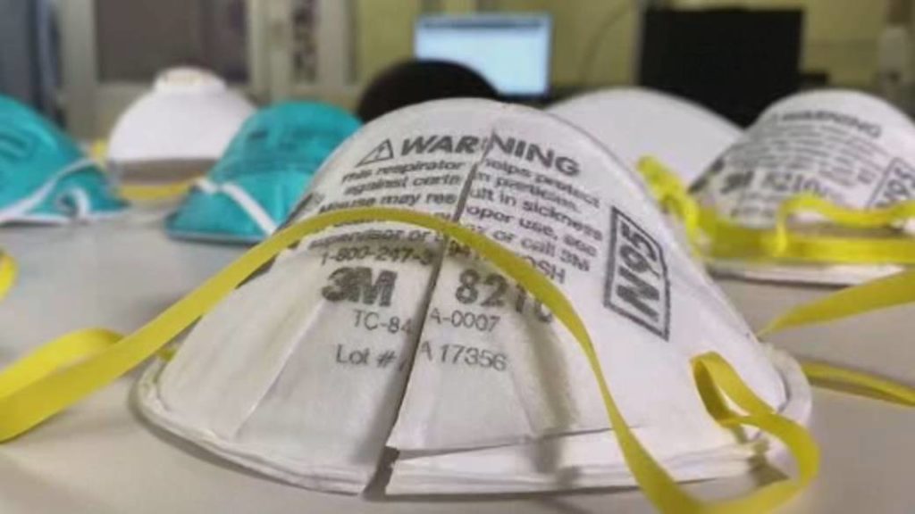 Screening for coronavirus at Canada’s border ‘full of holes’ that can’t be plugged – Global News