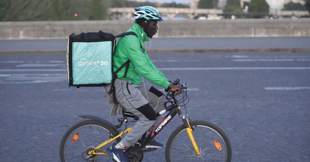 Amazon gets approval for UK food delivery investment as pandemic hammers industry – The Verge