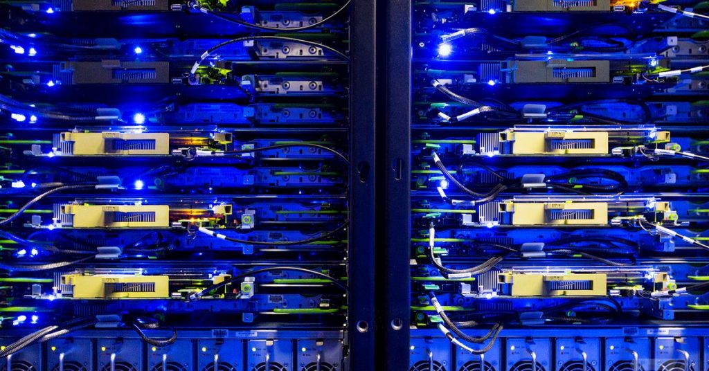 Facebook’s new tool makes it easy to transfer photos and videos to Google Photos – The Verge