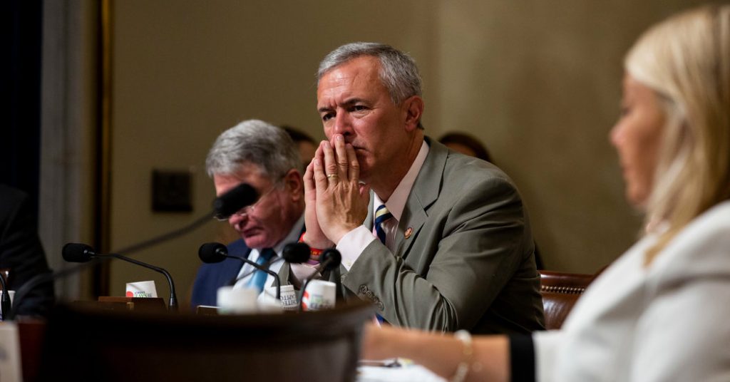 Republicans Edge Away From Trump on Coronavirus Response – The New York Times