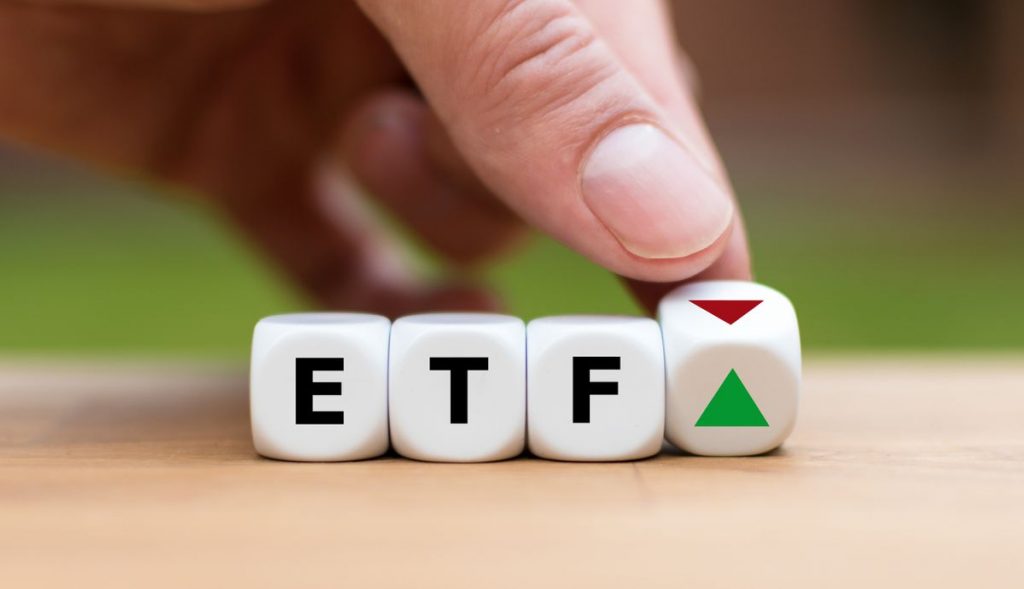 There's a downside to passive ETF investing – The Globe and Mail