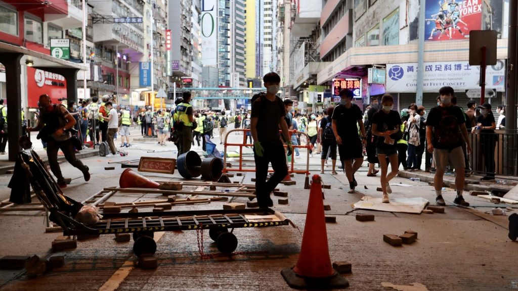 Asian markets mixed as U.S.-China tensions heat up – MarketWatch