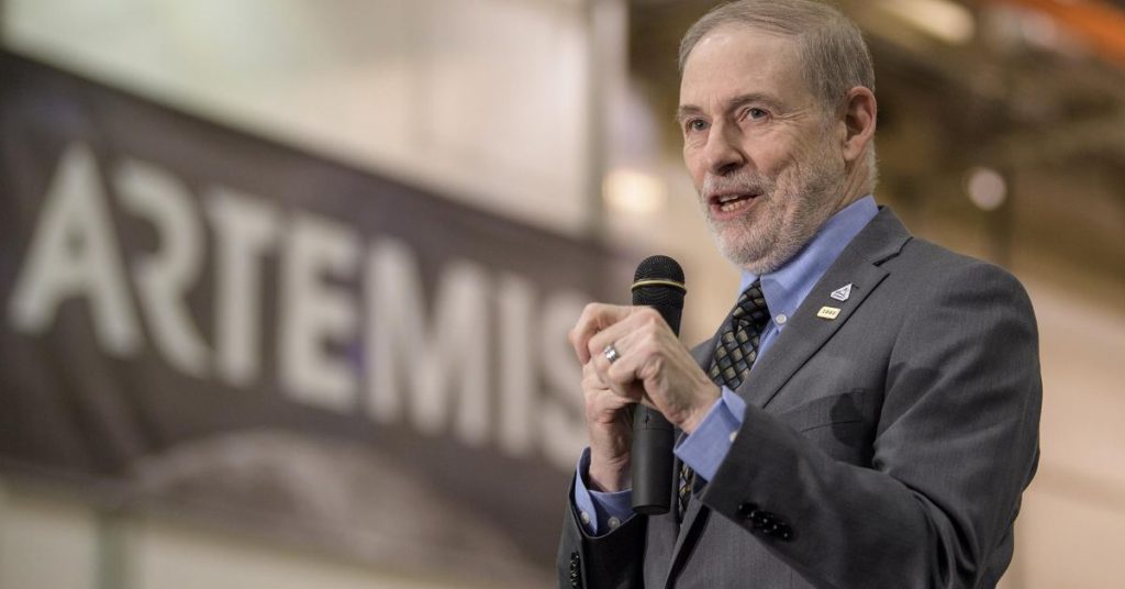 NASA’s head of human spaceflight resigns ahead of historic SpaceX launch – The Verge