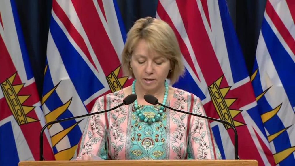 Meet the B.C. hairstylist who started cleaning a hospital when COVID-19 shut her salon down – Global News