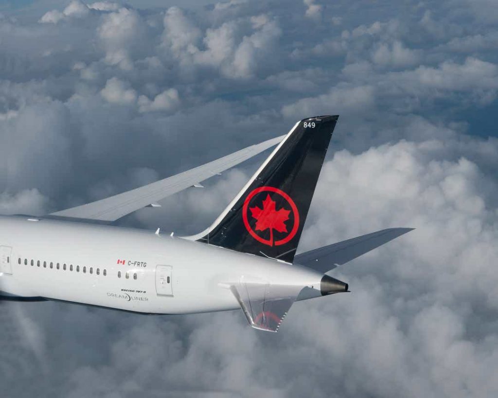 Air Canada to start requiring temperature checks of passengers