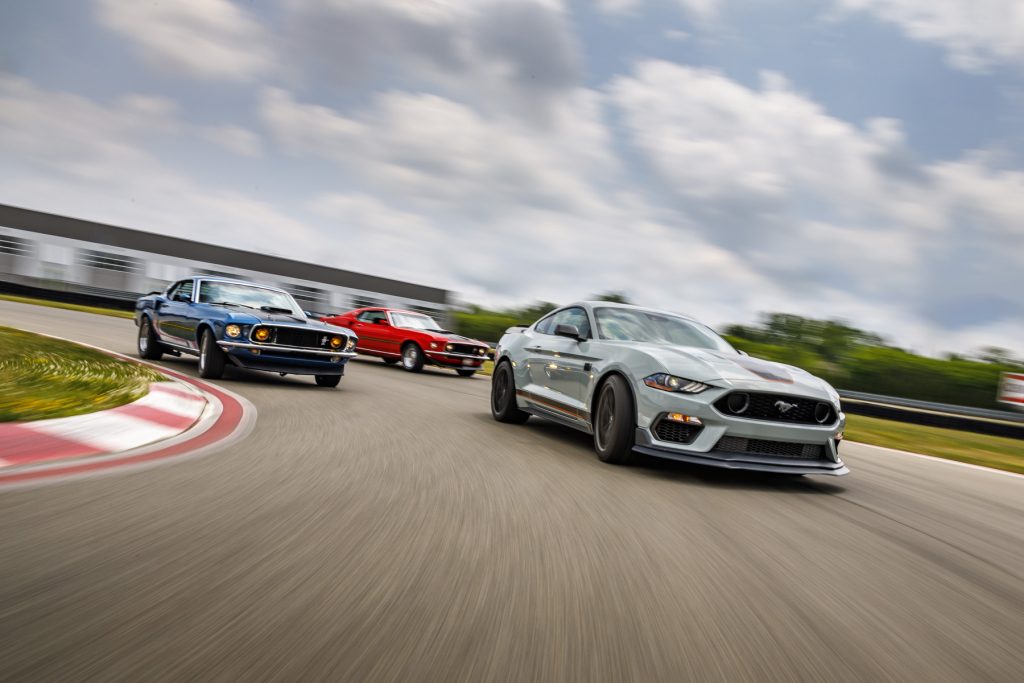 First Look: 2021 Ford Mustang Mach 1 – Driving