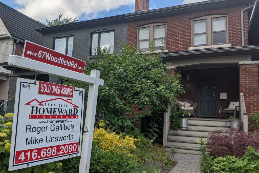 Toronto's real estate decline is still to come: CMHC – NOW Magazine