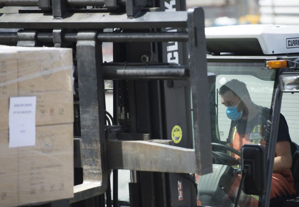 Economy adds surprise 290,000 jobs in May; unemployment rate at record level – The Globe and Mail