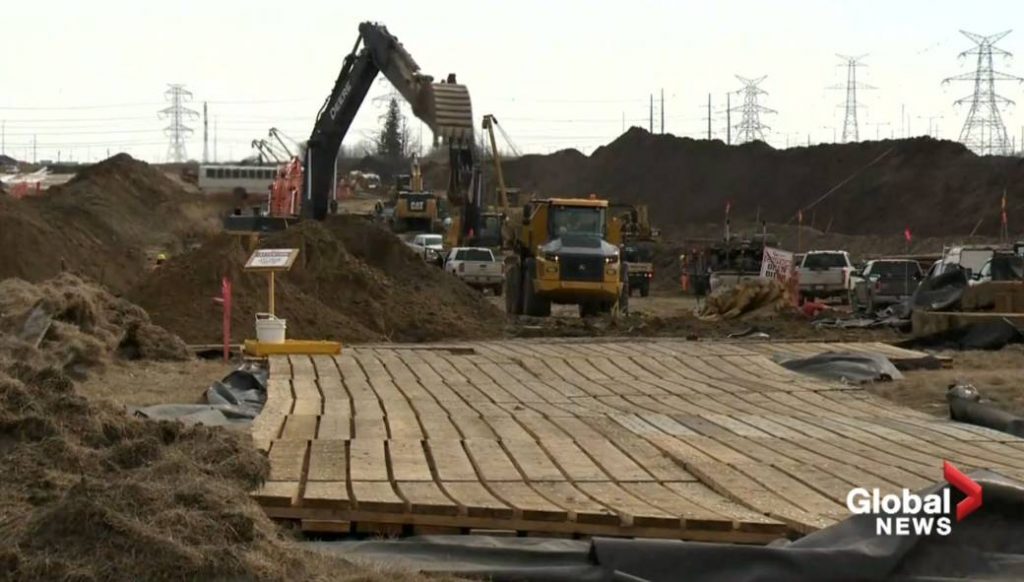 Trans Mountain pipeline shut down after oil spill at B.C. pump station – Globalnews.ca