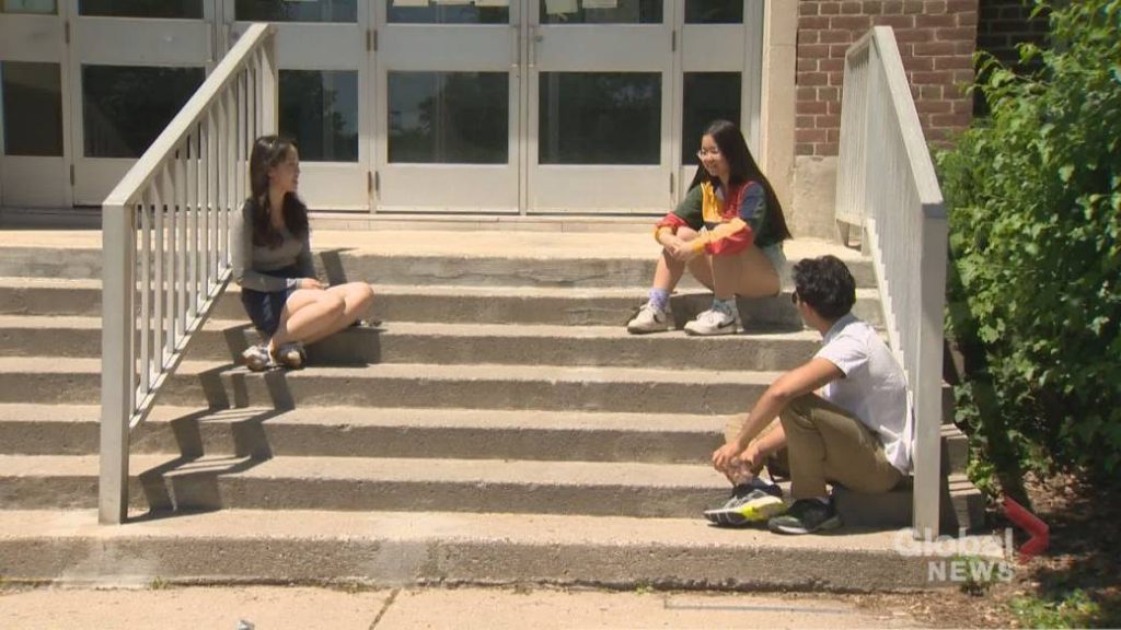 Canada records 4 coronavirus deaths Friday as cases rise by 173