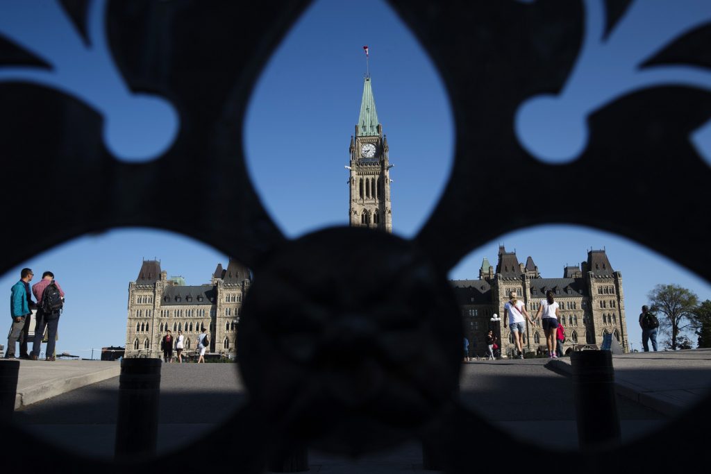 Bank of Canada sees gradual recovery after initial bounceback – BNN