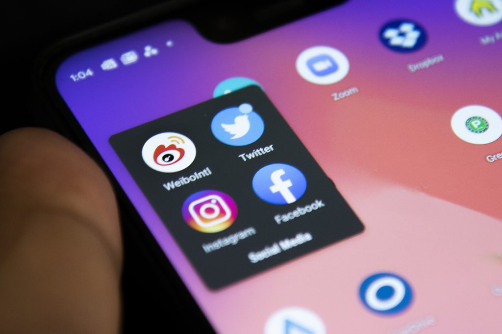 U of T researcher uses social media data to analyze public reaction to the pandemic – News@UofT