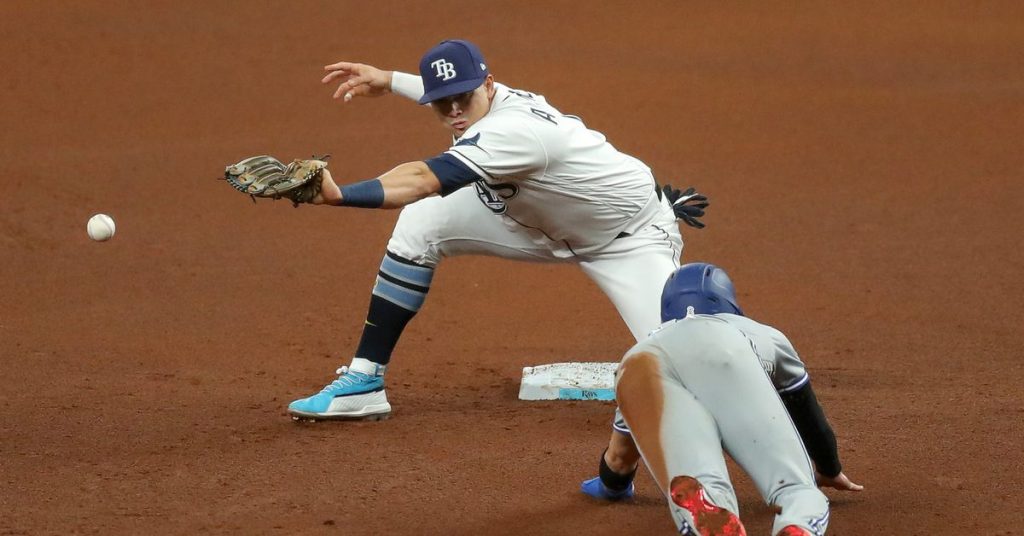 Jays Out-dueled by Rays, Lose 4-1 – Bluebird Banter