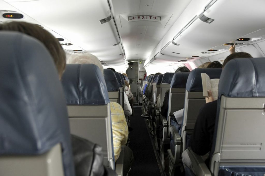 What are my chances of catching COVID-19 if I take a flight? – The Globe and Mail