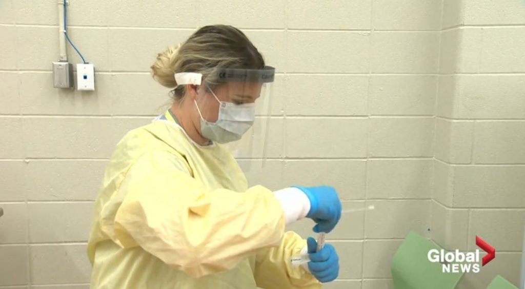 Alberta doctors concerned with high demand for COVID-19 testing, province’s preparedness for testing in fall – Globalnews.ca