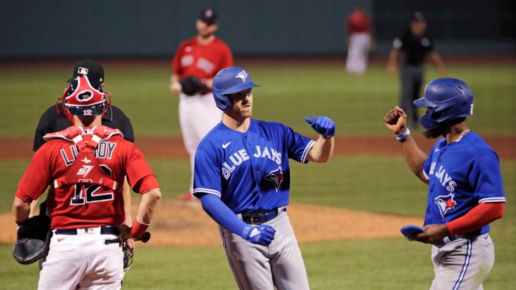 Derek Fisher clubs two homers as Blue Jays edge Red Sox – Sportsnet.ca
