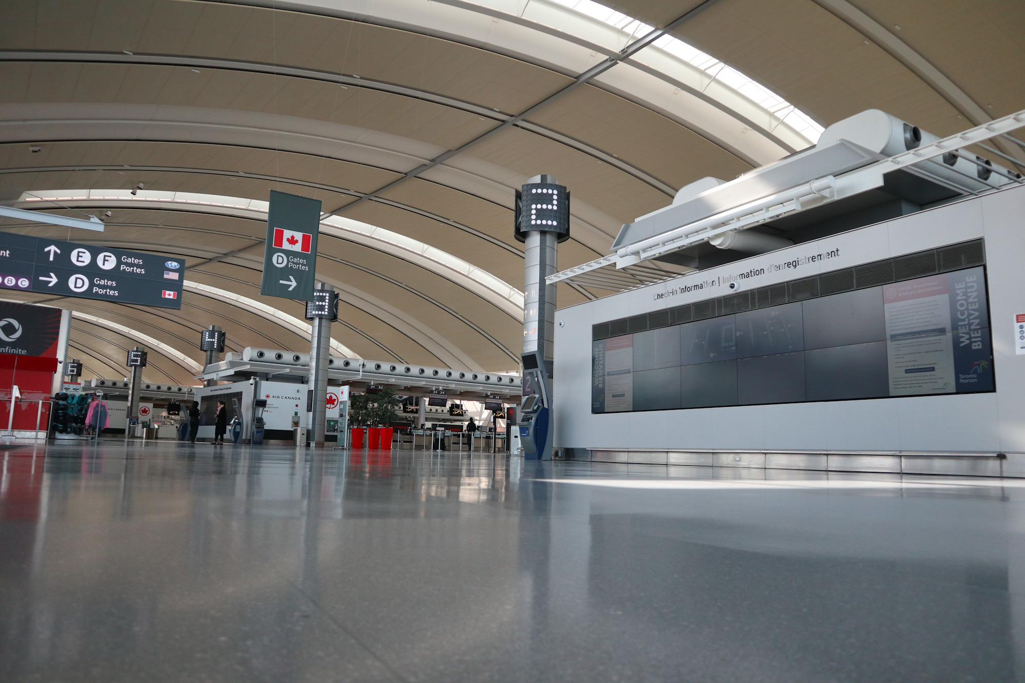 phonebox pearson airport