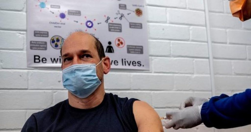 COVID-19 vaccine testing now underway with 30,000 volunteers – CBS News