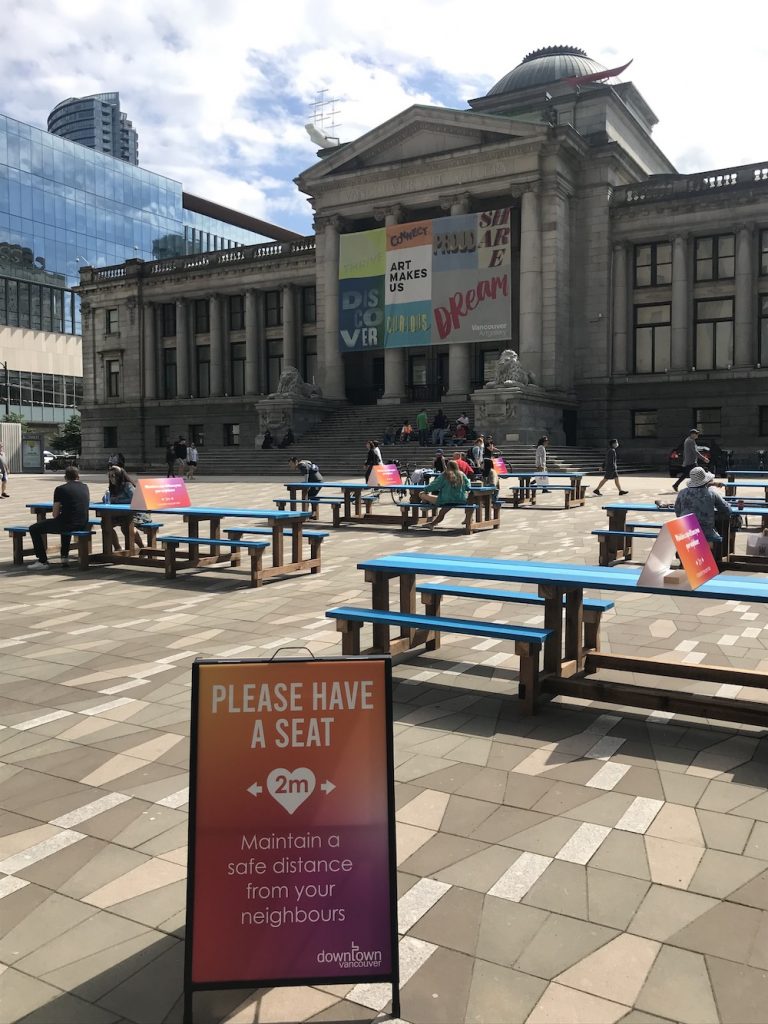 Bright blue picnic tables added to Vancouver Art Gallery's North Plaza | Urbanized – Daily Hive