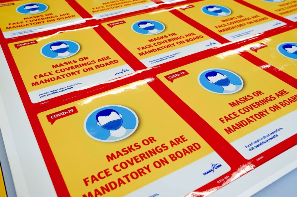 Masks mandatory on TransLink trains, buses, SeaBus Monday – News 1130