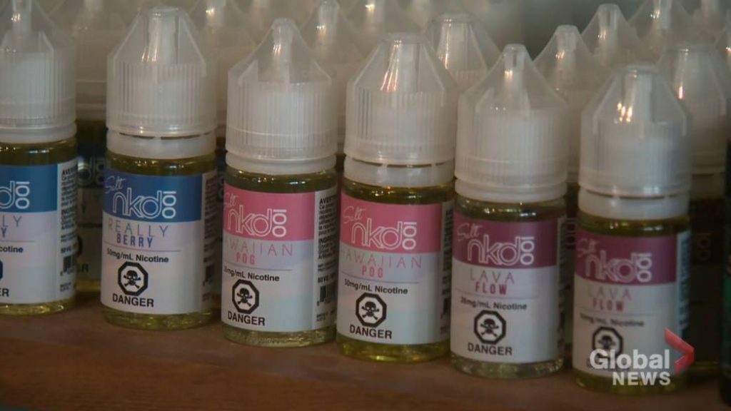 Alberta’s chief medical officer advises against smoking and vaping in battle against COVID-19 – Global News