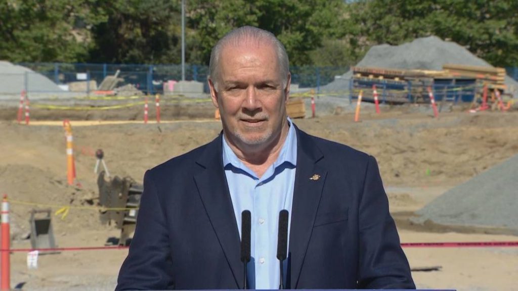 Owner of car with U.S. plates in Vancouver wants everyone to know they are Canadian