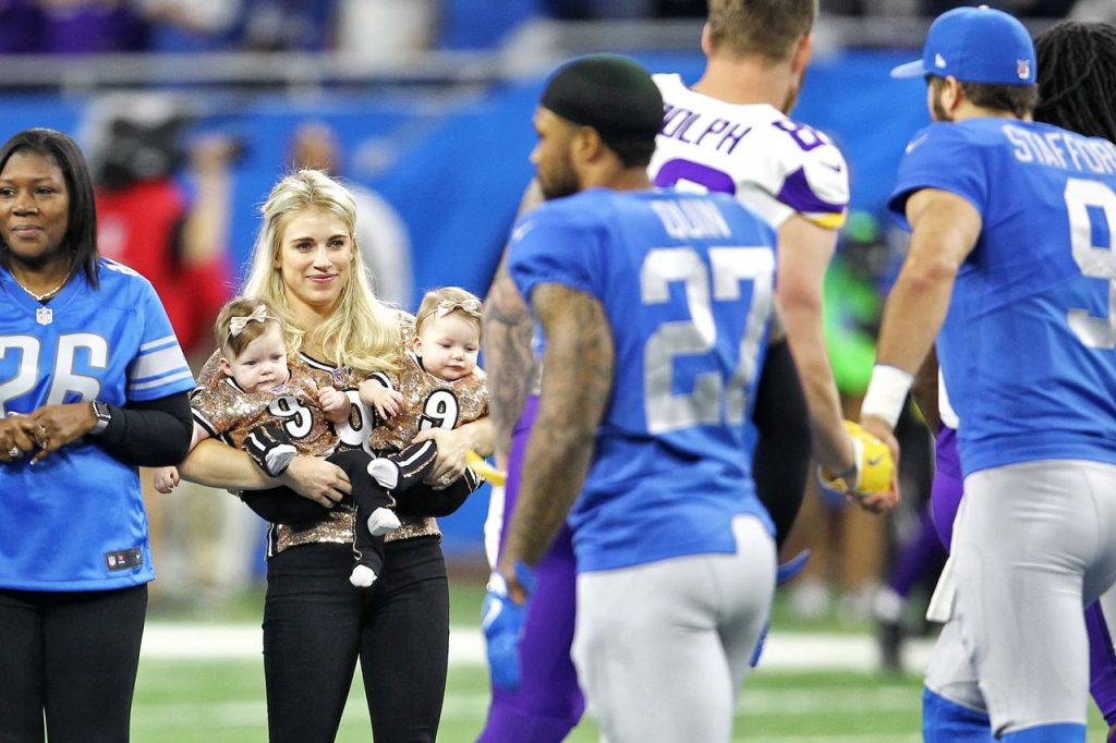 Kelly Stafford, wife of Matthew, calls out NFL for COVID-19 testing – mlive.com