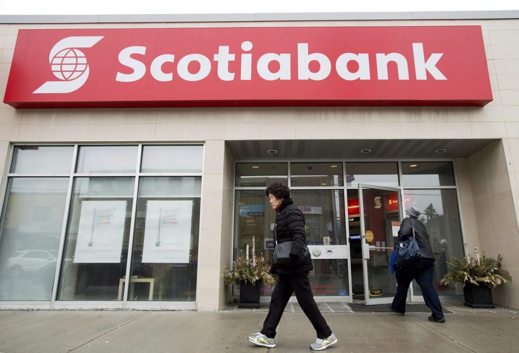 Scotiabank profit drops 34% as loan-loss provisions near .2-billion – The Globe and Mail