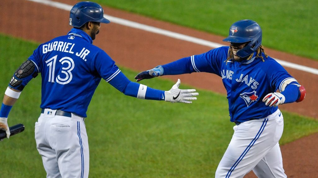 Blue Jays clinch playoff spot for first time since 2016 – Sportsnet.ca