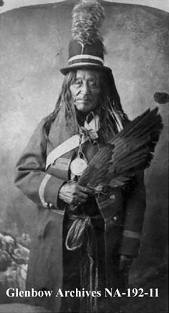 Their ancestors were sworn enemies. Now two artists are exploring the power of apology – Art Connects on q – CBC.ca