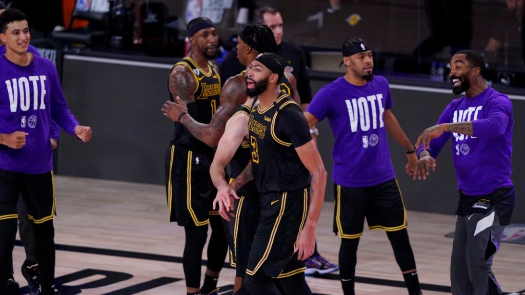 Anthony Davis hits buzzer-beater as Lakers grab 2-0 lead over Nuggets – Sportsnet.ca