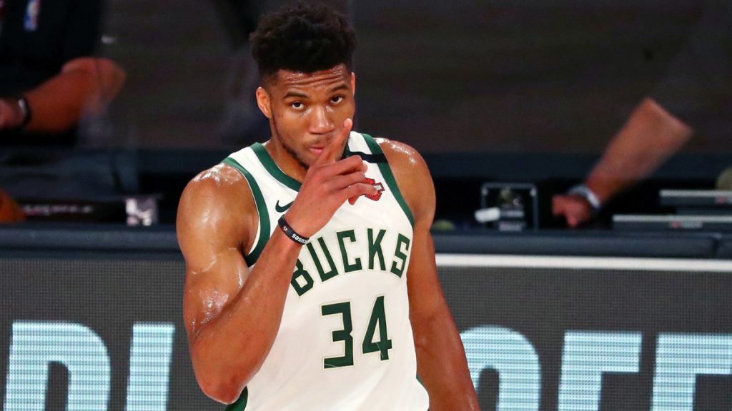 The Biggest Offseason Questions for Giannis Antetokounmpo and the Bucks – Sports Illustrated