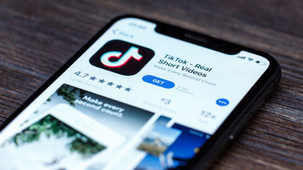 How to Avoid Malware on TikTok and Instagram – Lifehacker