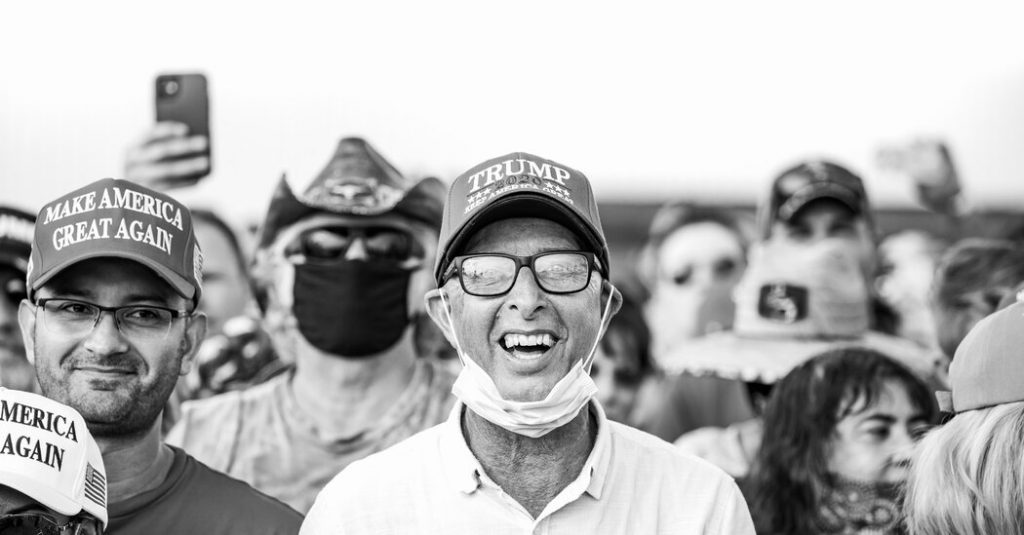 The Real Divide in America Is Between Political Junkies and Everyone Else – The New York Times