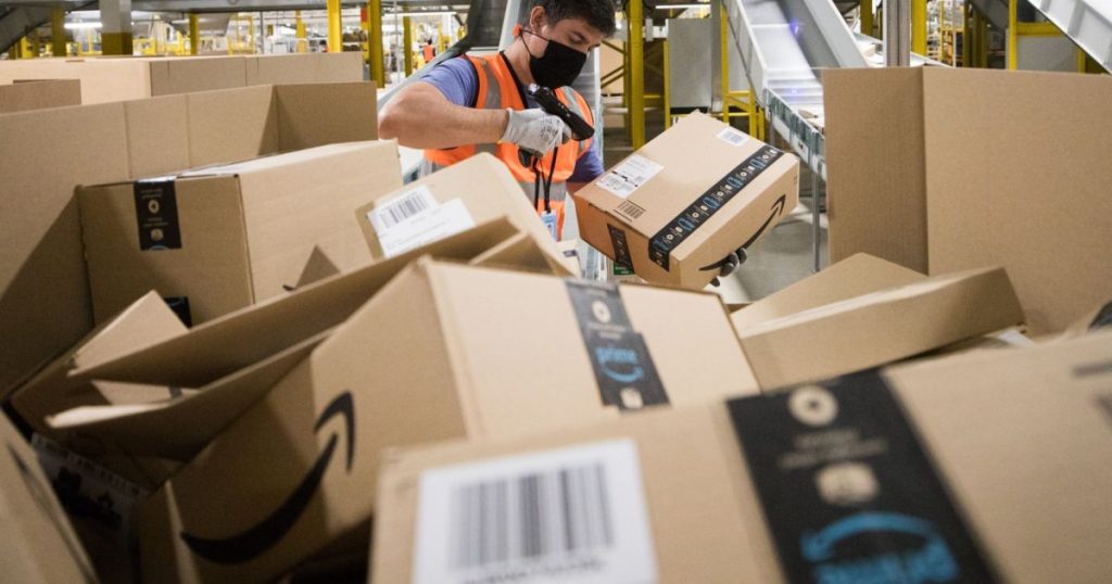 ‘Christmas creep’: Amazon bumps shopping season up with Prime Day – Aljazeera.com