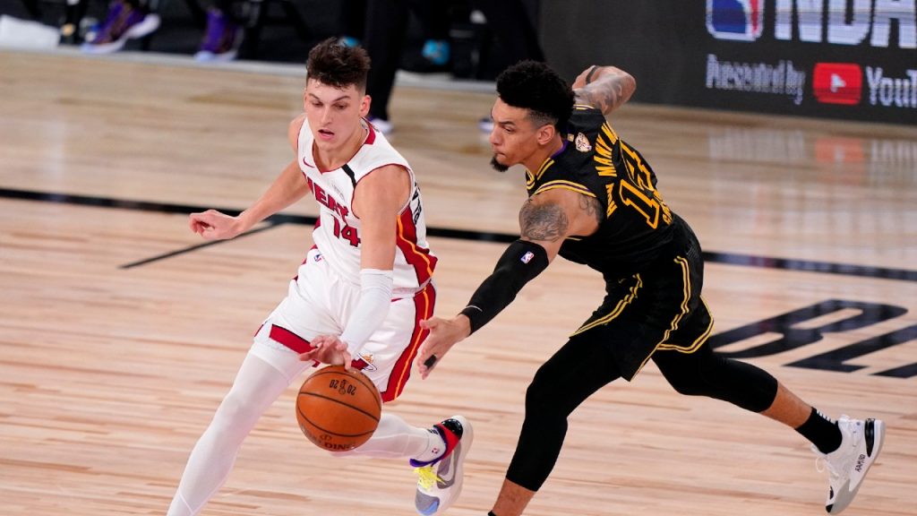 Heat hold off Lakers to force Game 6 in NBA Finals – Sportsnet.ca