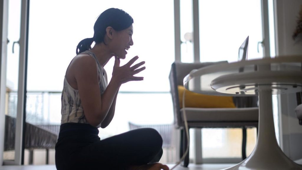 Apple to extend fee waiver for paid events due to pandemic – RFI