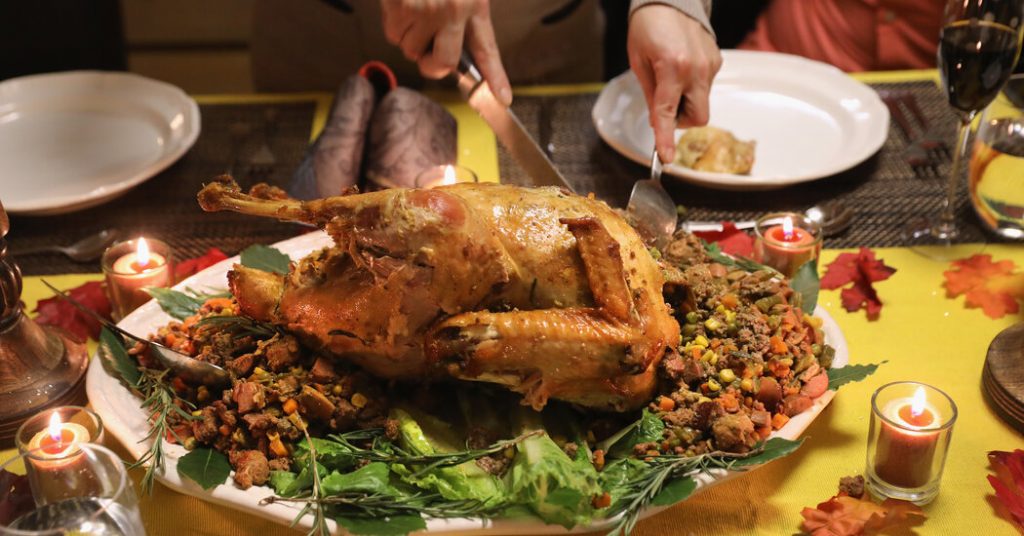 A Thanksgiving Myth Debunked: People Aren’t Fighting About Politics – The New York Times