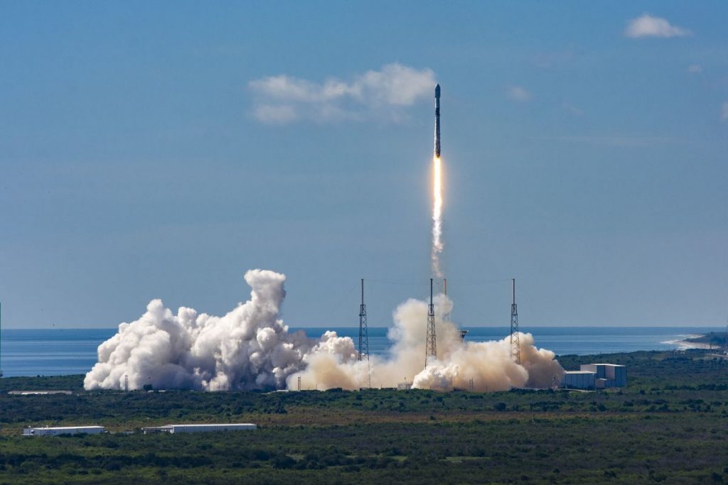 SpaceX scrubs Starlink satellite launch on record 7th flight of a Falcon 9 rocket – Space.com