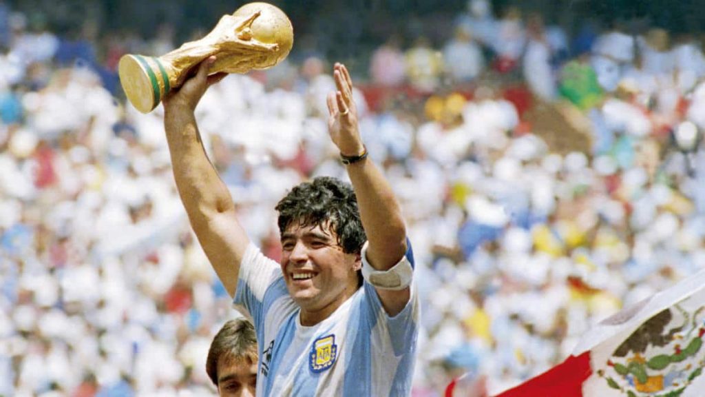 Argentine police search home of Maradona's doctor while probing soccer star's death – CBC.ca