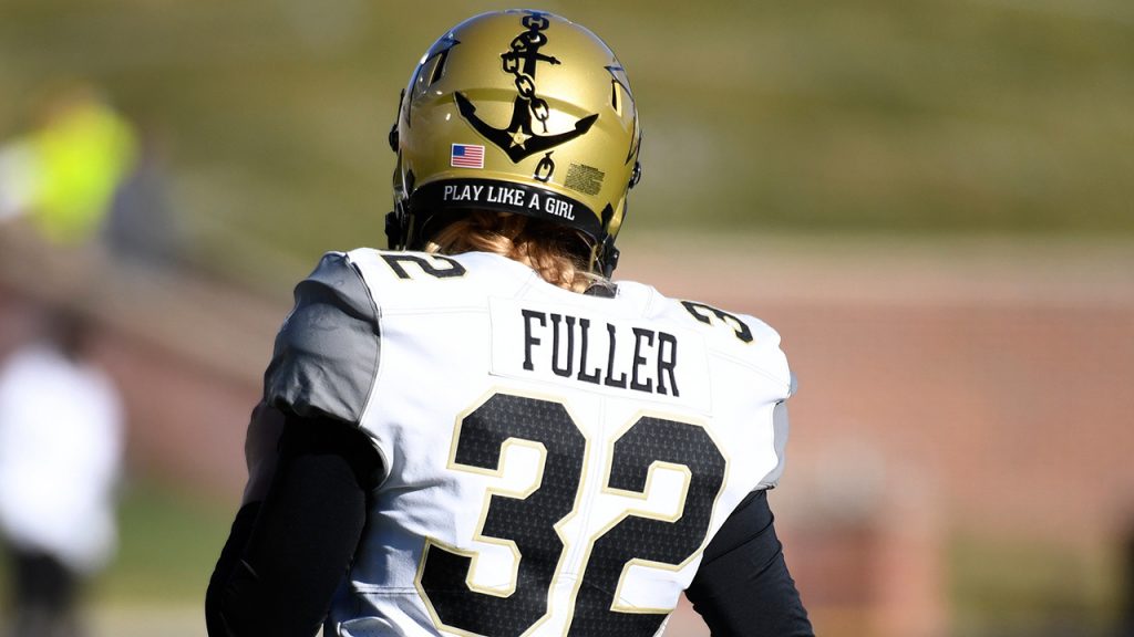 Vanderbilt’s Fuller becomes first woman to play in Power Five game – Sportsnet.ca