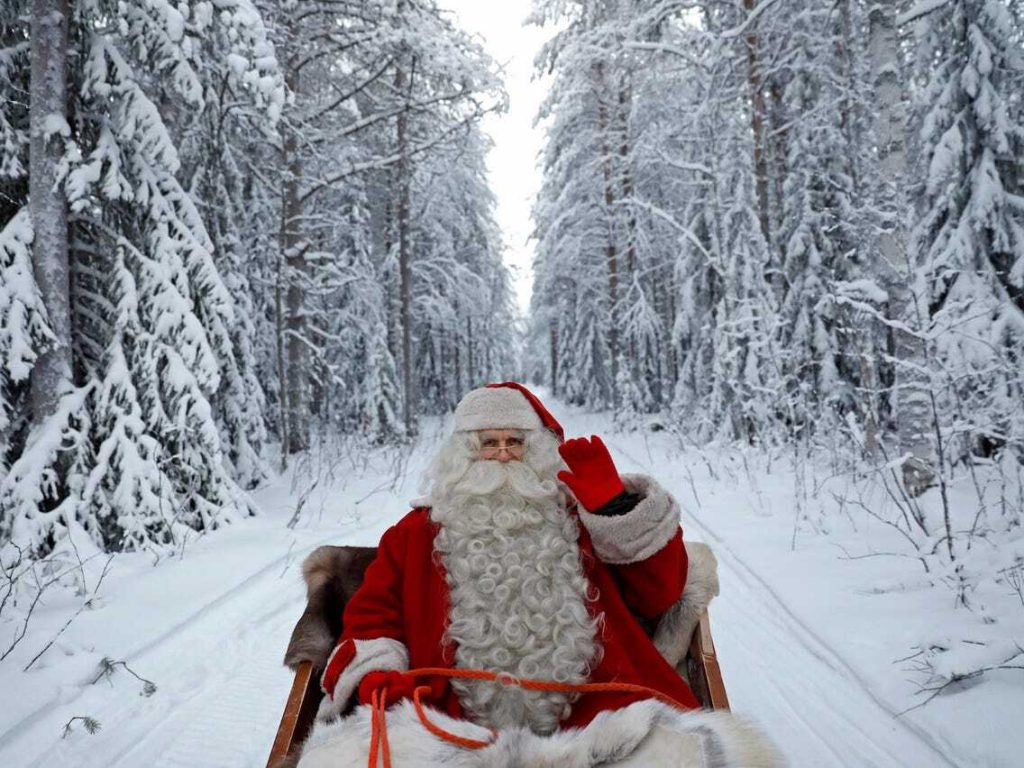 Santa Claus receives license for commercial flights to ISS – 112 International