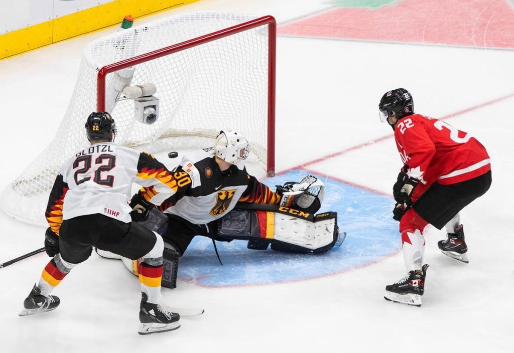 Canada steamrolls Germany 16-2 to open world junior hockey championship – The Globe and Mail Canada steamrolls Germany 16-2 to open world junior hockey championship – The Globe and Mail