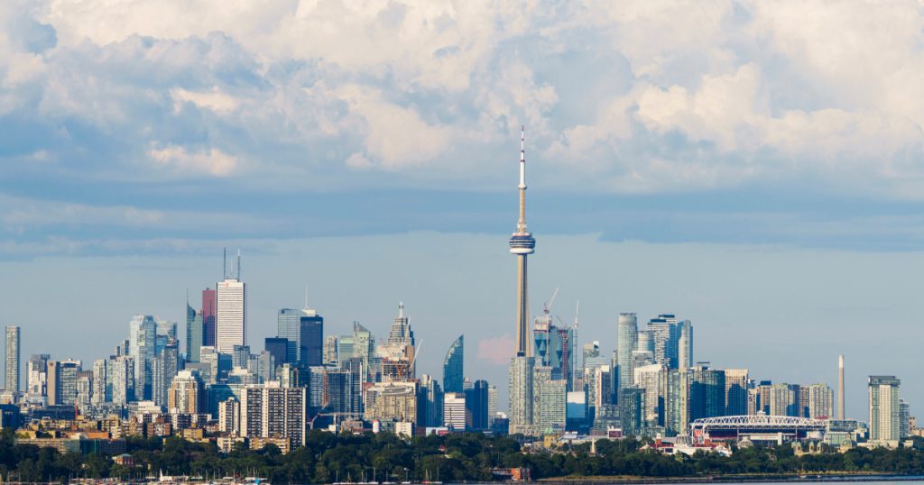 Fireball, boom thrill gazers from Ontario to Virginia – Al Jazeera English