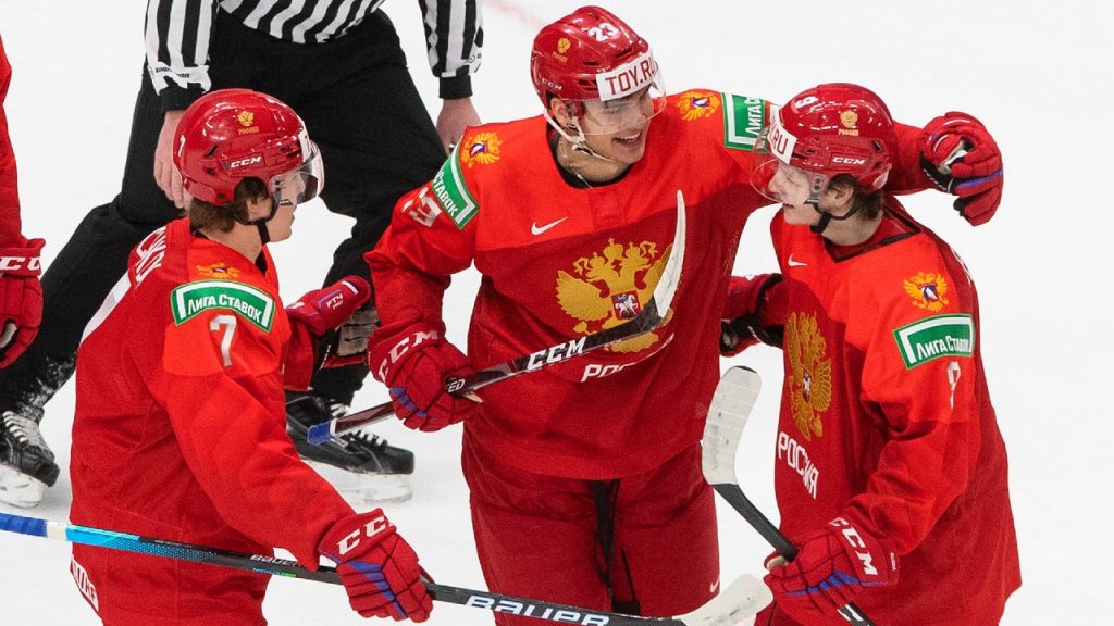 Russia snaps Sweden’s 54-game round robin win streak at world juniors – Sportsnet.ca